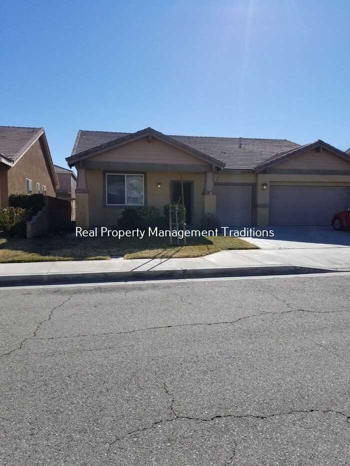 3048 West Lingard Street - Photo 2 of 19