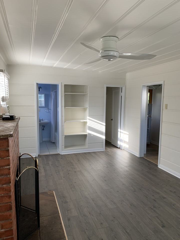 Back studio guest house - Photo 2 of 8