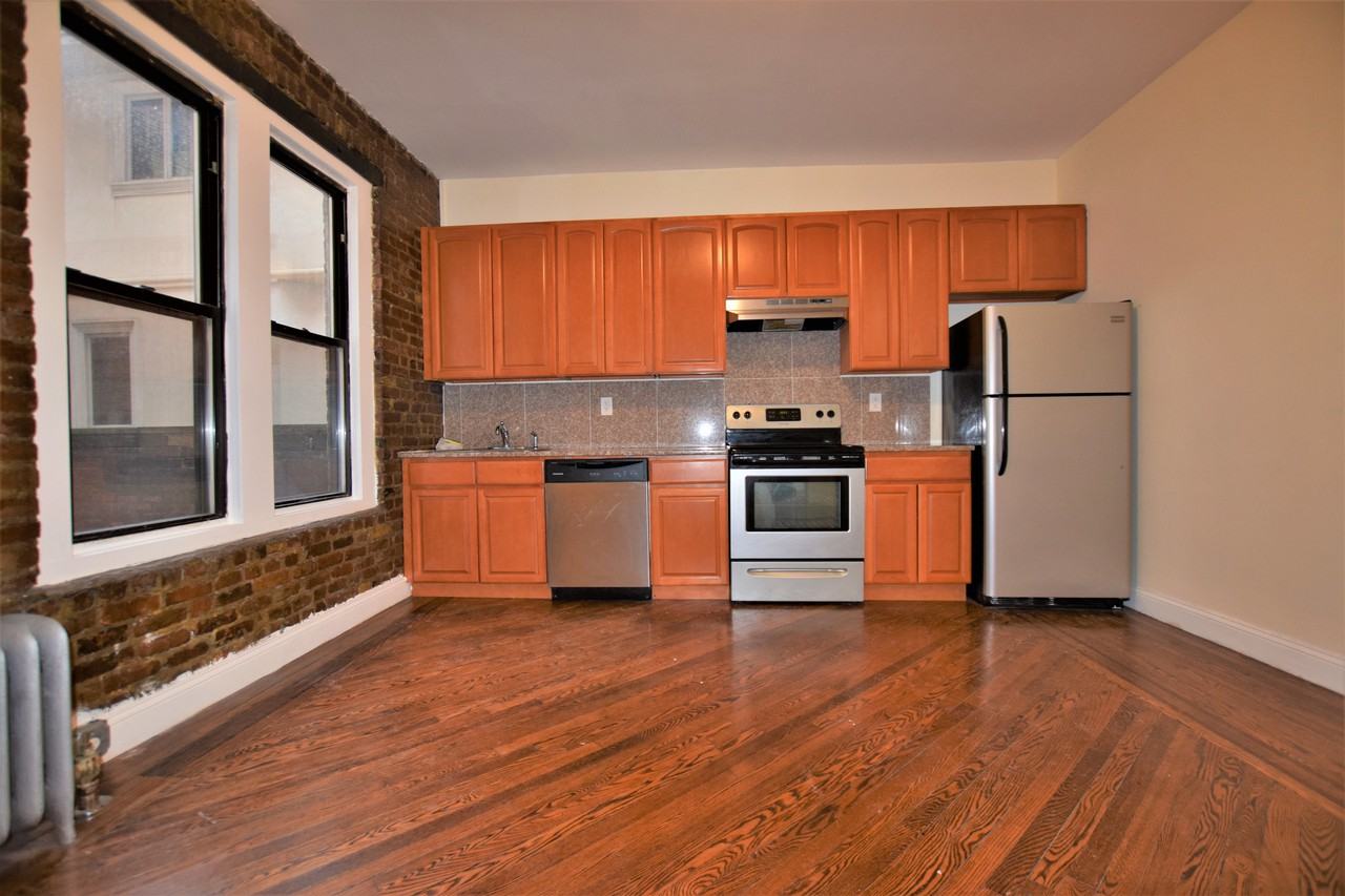 Avenue U & E 17th St #4a - Photo 3 of 10