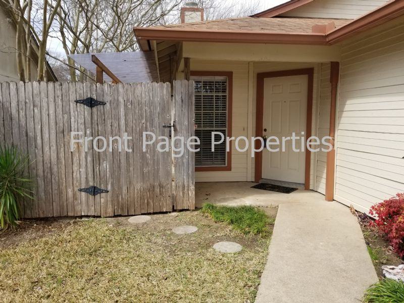 740 Simonetti Dr #B - Photo 2 of 18