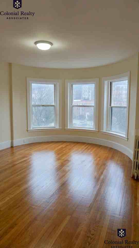 Beacon St 61, Brookline, MA 02446 2 Bedroom Apartment for Rent