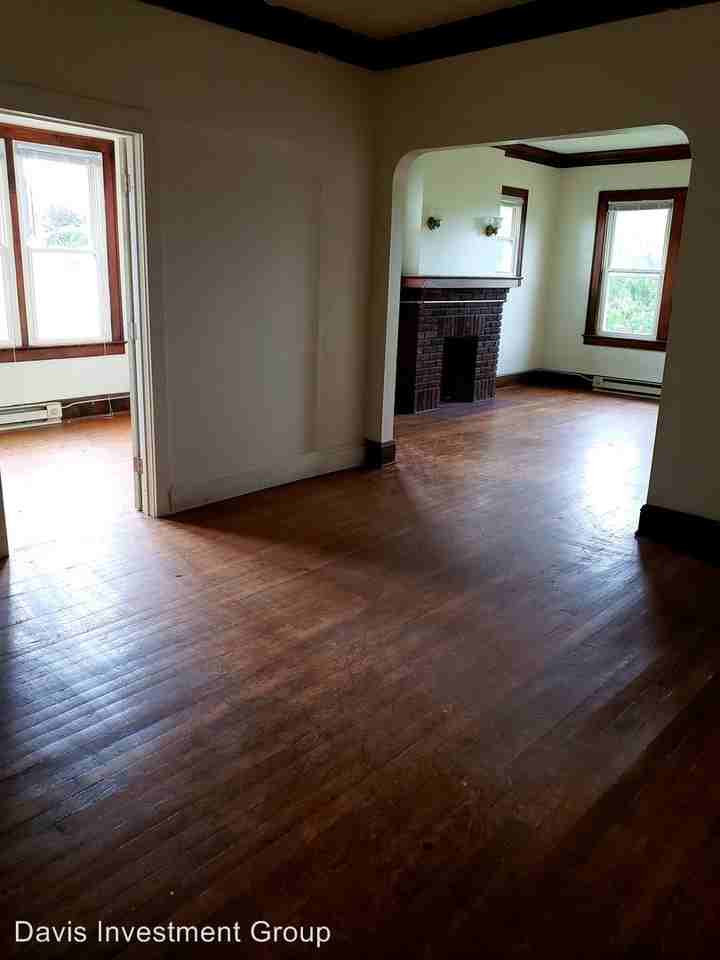 1515- 1517 Columbus Avenue - Photo 2 of 11