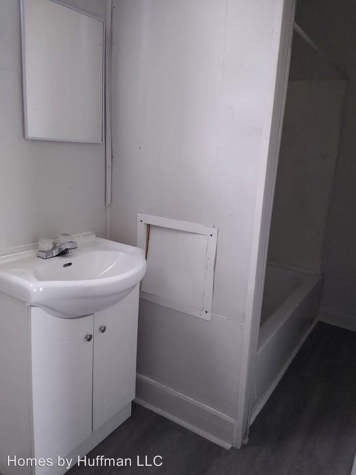 2618 W. Virginia Street - Photo 3 of 9