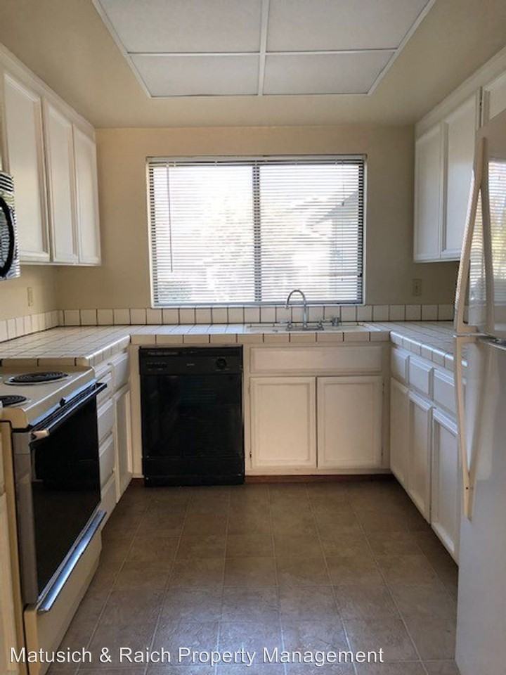 4952 Red Creek Dr. - Photo 2 of 11