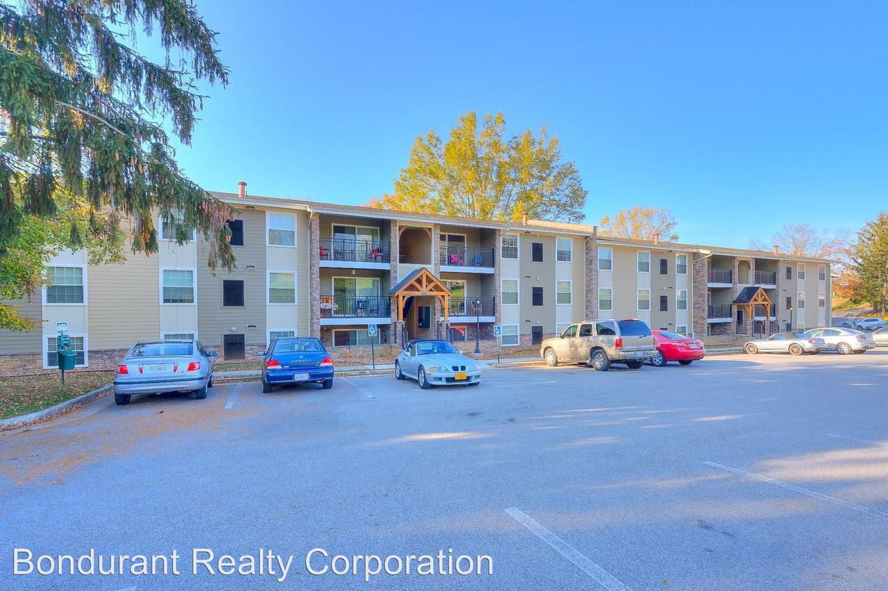 Cedar Valley Apartments Auburn & Tyler Avenues Cedar Valley