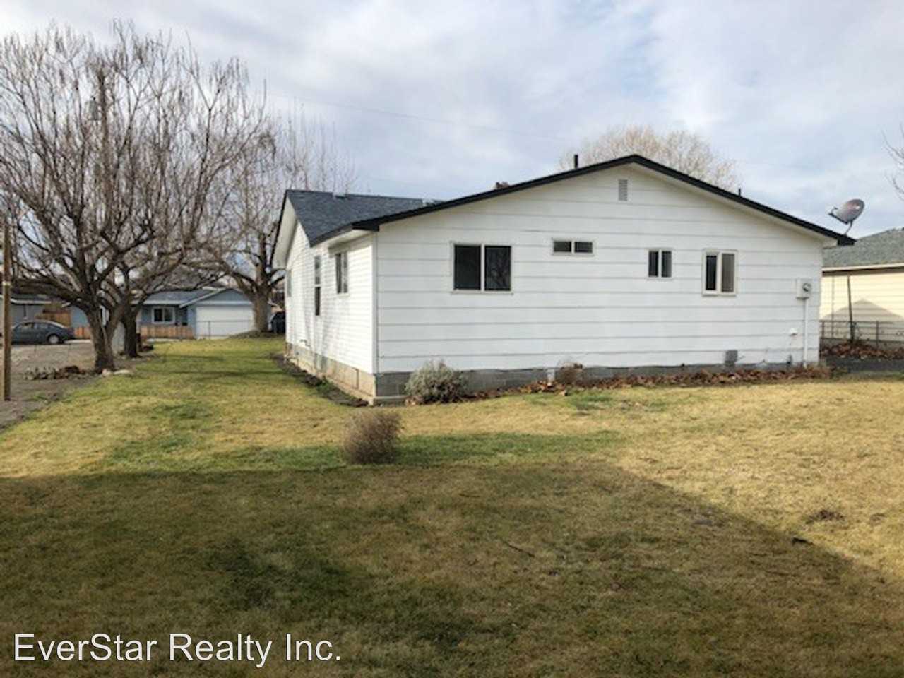 405 S. Cedar Ave - Photo 3 of 21