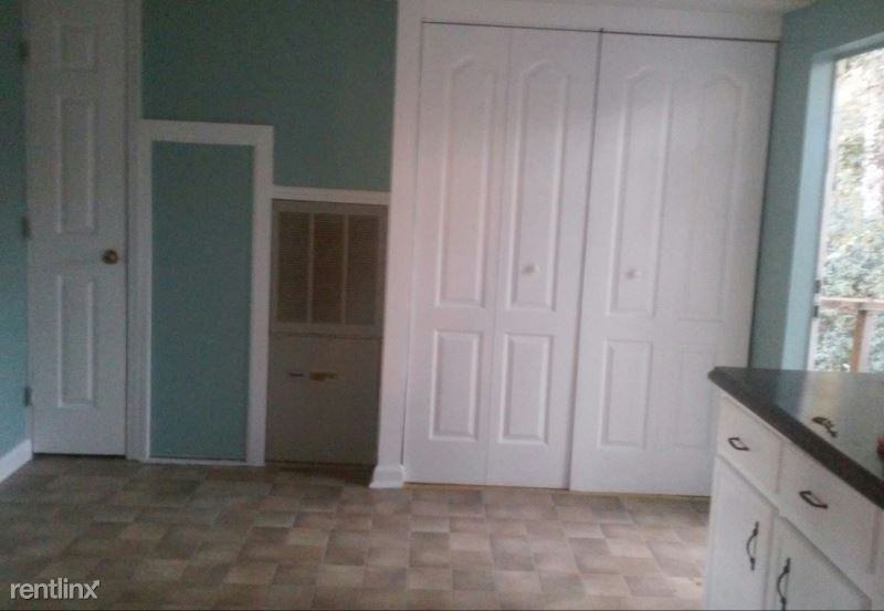 466 Drake Acres Rd - Photo 2 of 4