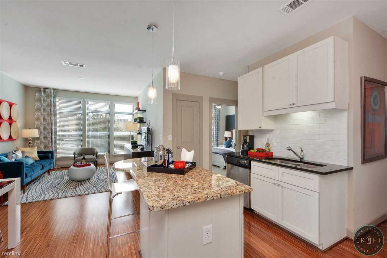 506 Oakland Ave - Photo 3 of 5