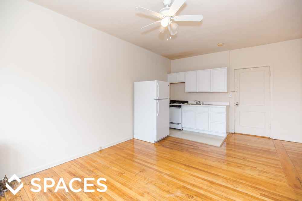 1050 W George St - Photo 3 of 26