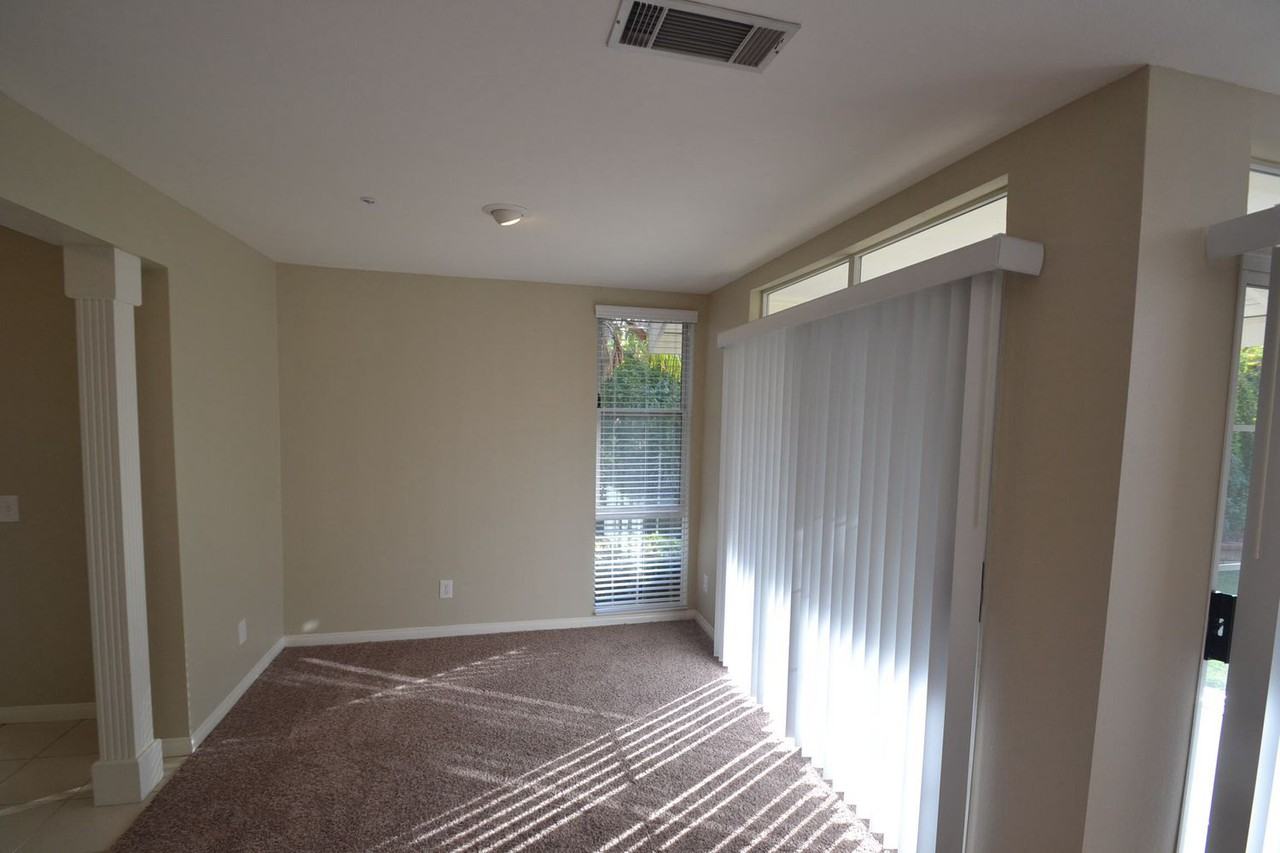 301 Chandler W - Photo 3 of 14