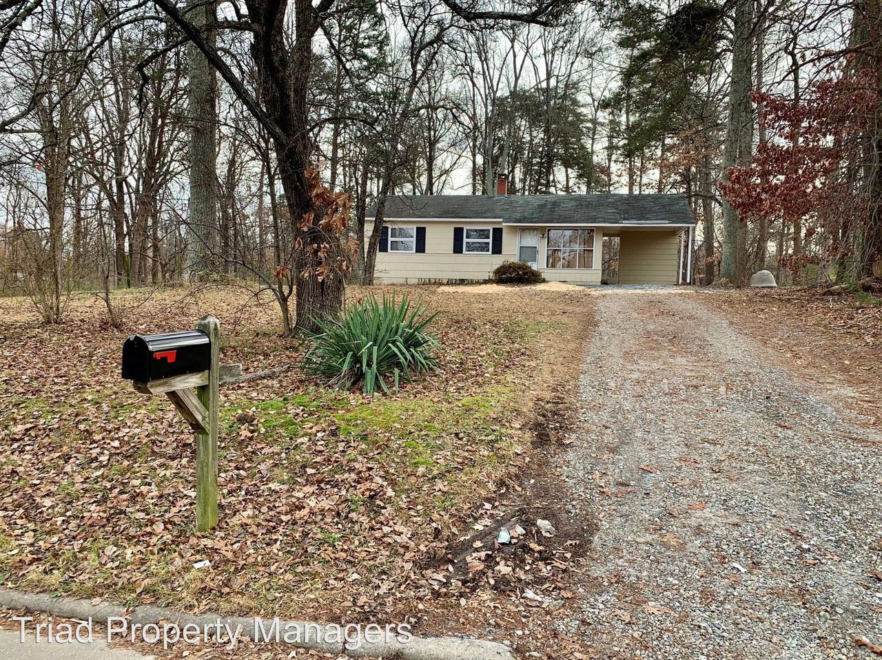 3813 Overland Heights - Photo 2 of 16