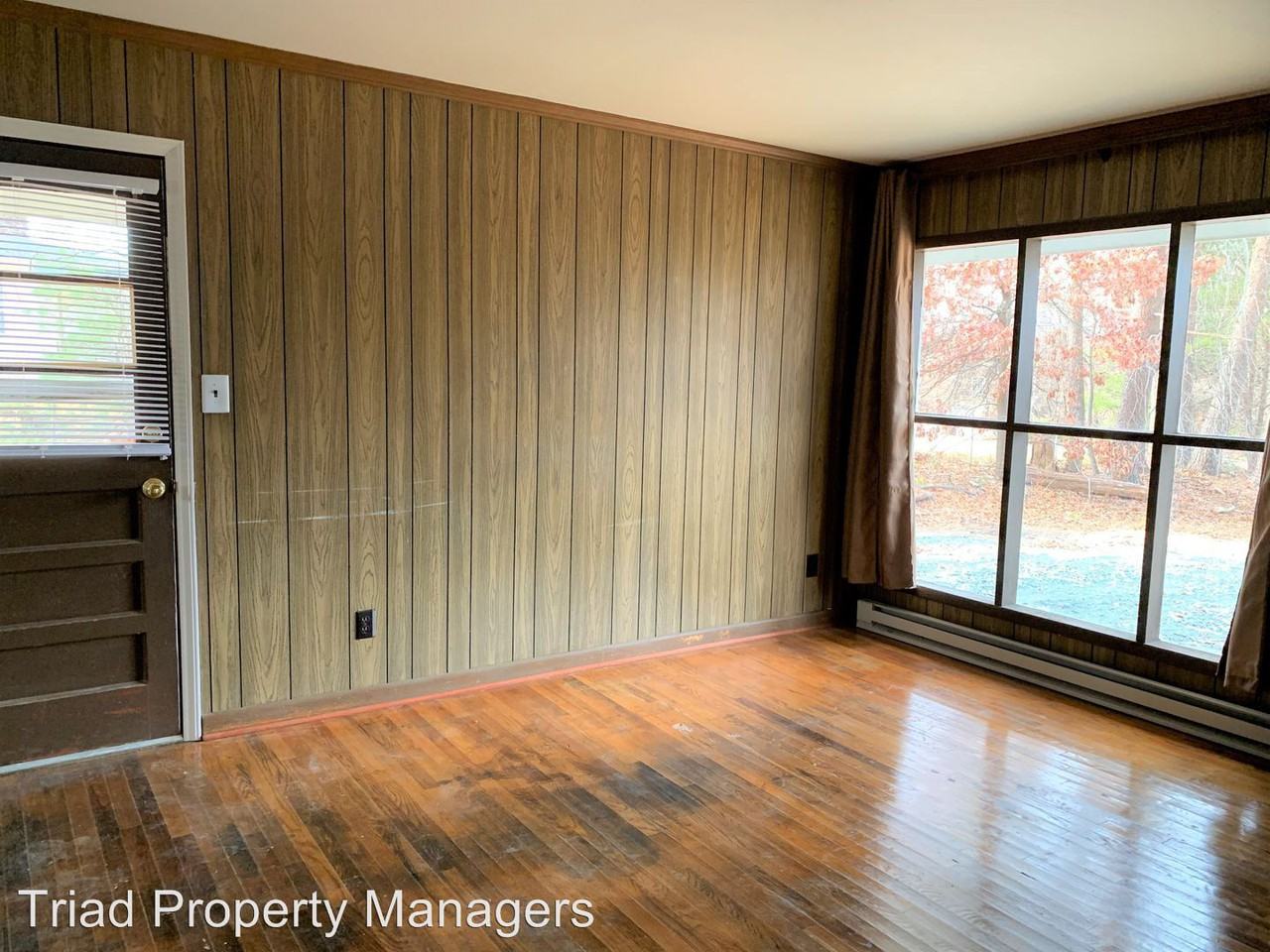 3813 Overland Heights - Photo 3 of 16