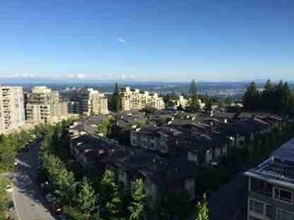 9222 University Crescent - Photo 2 of 10