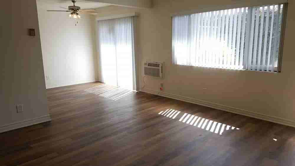 Western Gardens - Photo 3 of 23