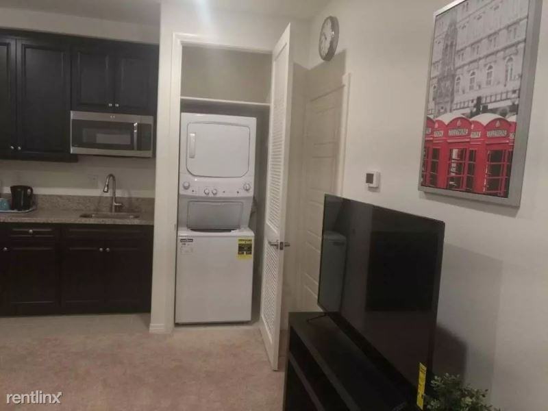 13255 Winslow Drive - Photo 3 of 9