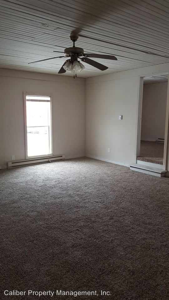 232 NW 5th St. - Photo 3 of 8