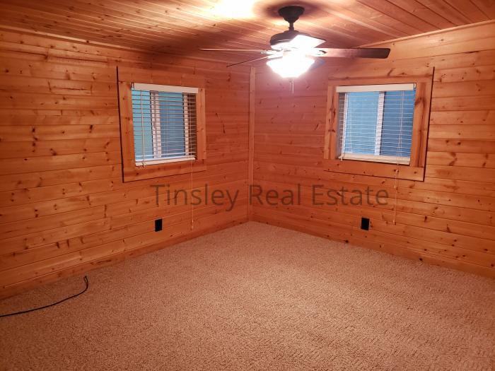 115 Broyles Circle - Photo 3 of 8