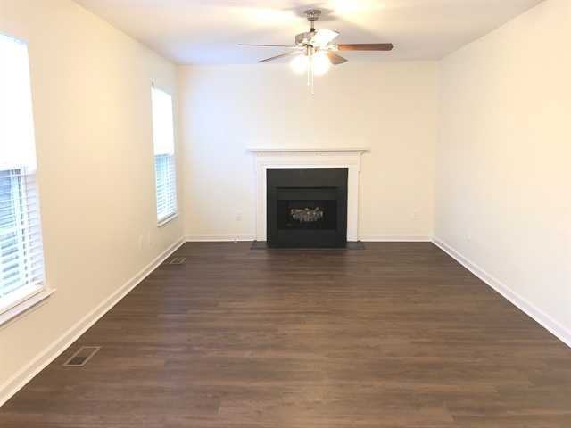 1461 Timber Ridge Circle - Photo 2 of 13