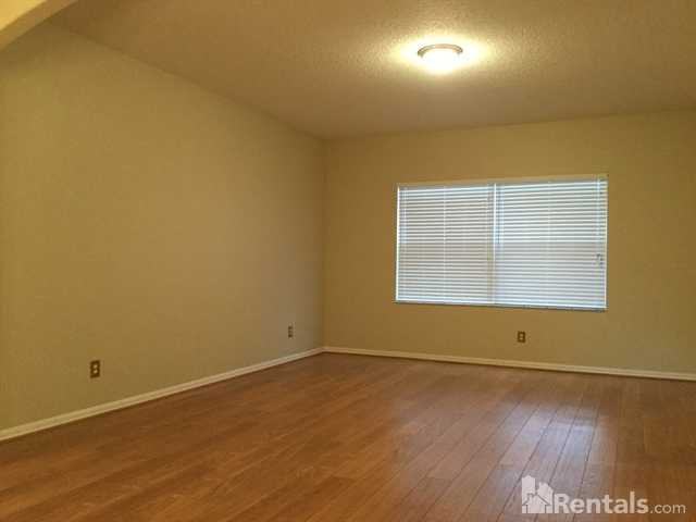 1153 Bishop Avenue - Photo 2 of 20