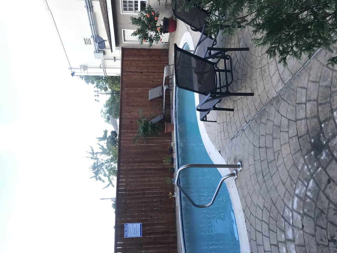 3433 Saint Charles Avenue Unit C - Photo 3 of 8