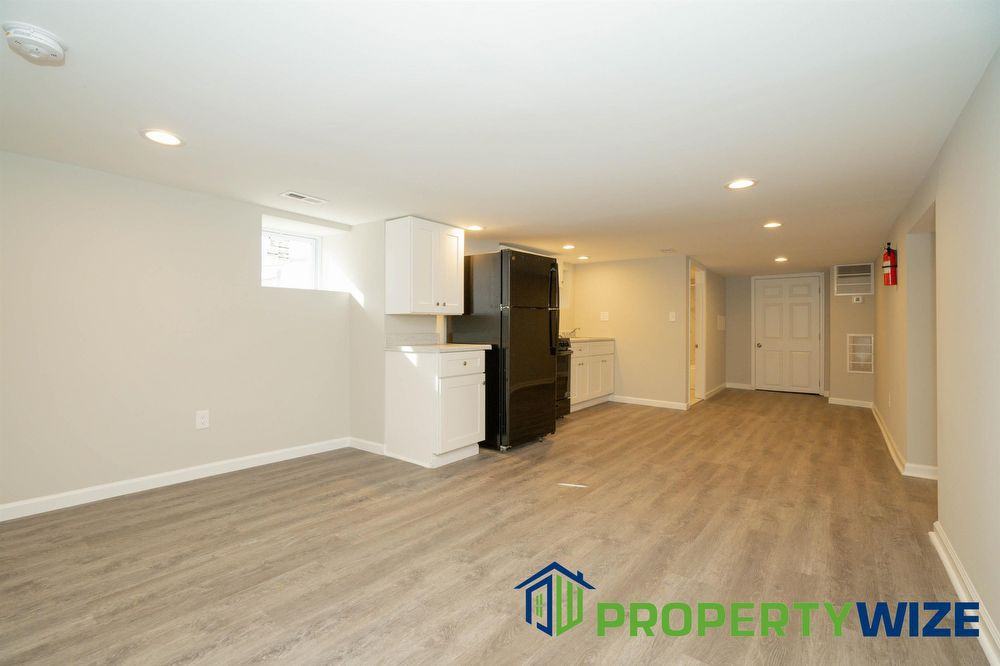 3705 Garrison Boulevard - B - Photo 3 of 32