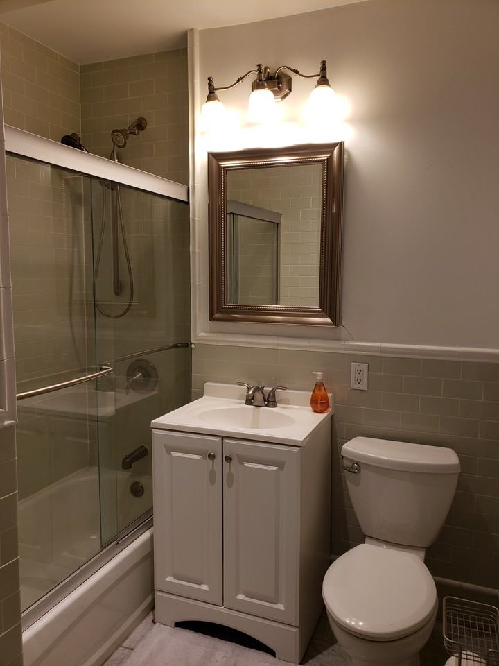 111 7th St #208 - Photo 3 of 10