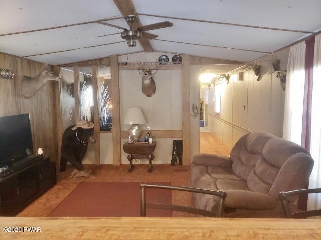 29 Stowe Dr - Photo 3 of 10