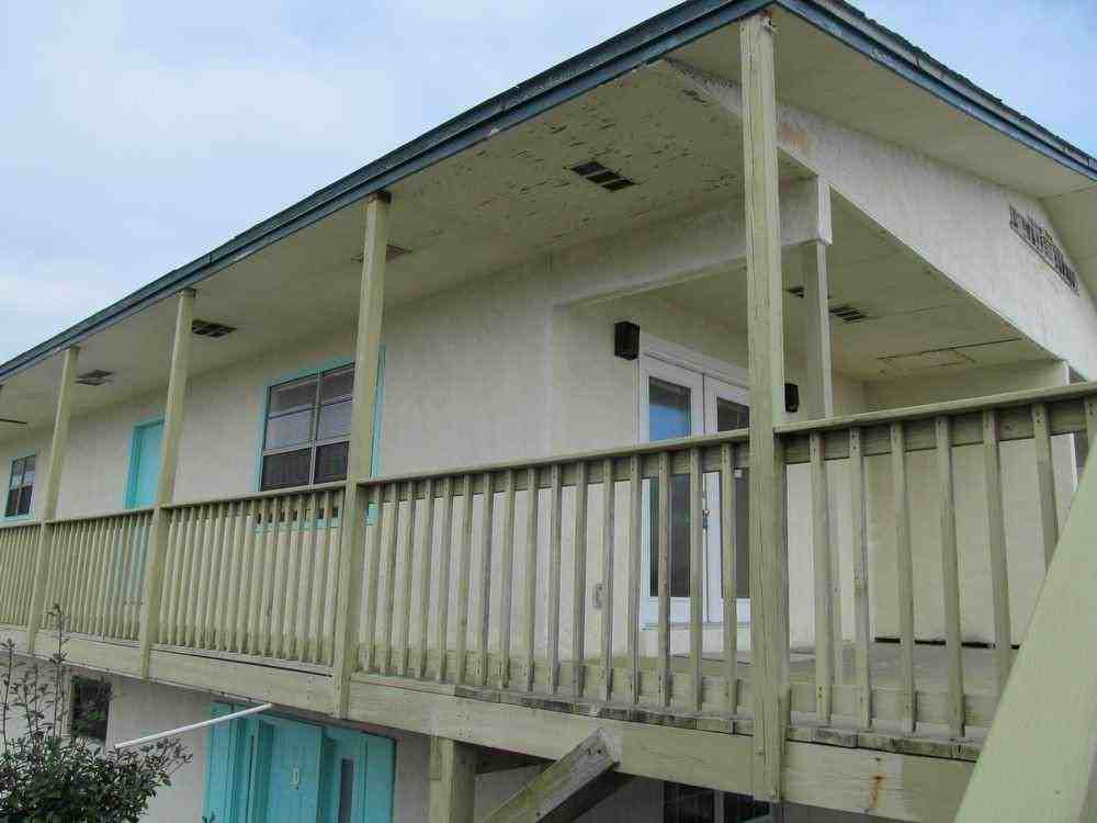 8524 Surf Drive Unit A - Photo 3 of 10