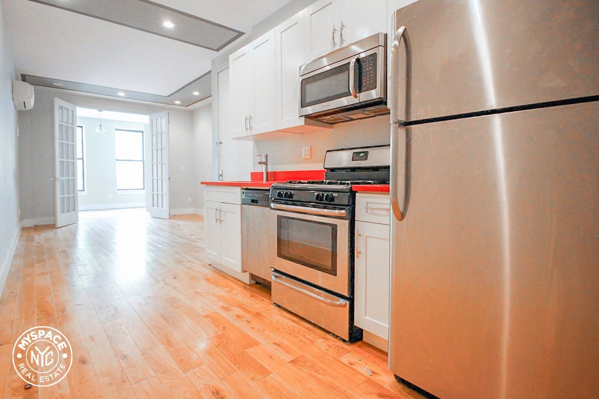 360 Central Ave #2LRS