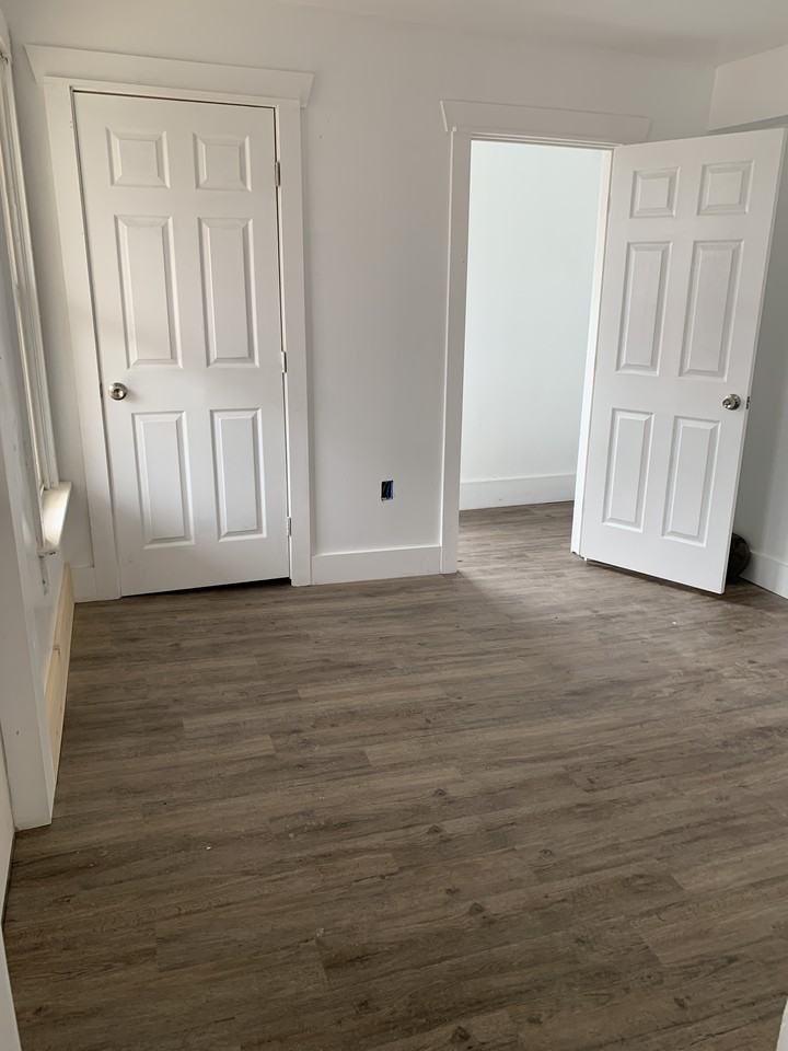 189 West Main Street - Photo 3 of 15