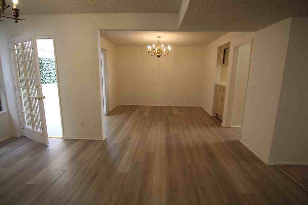 S. Wooster St. & W. Olympic Blvd., Los Angeles, CA 90035 3 Bedroom