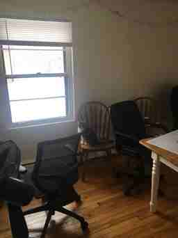 125 Manor Pkwy - Photo 2 of 5