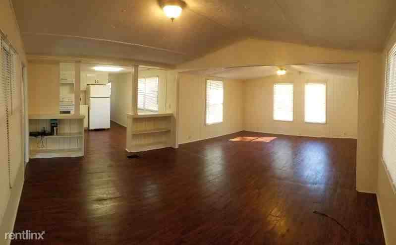 140 Se 923 St - Photo 3 of 12