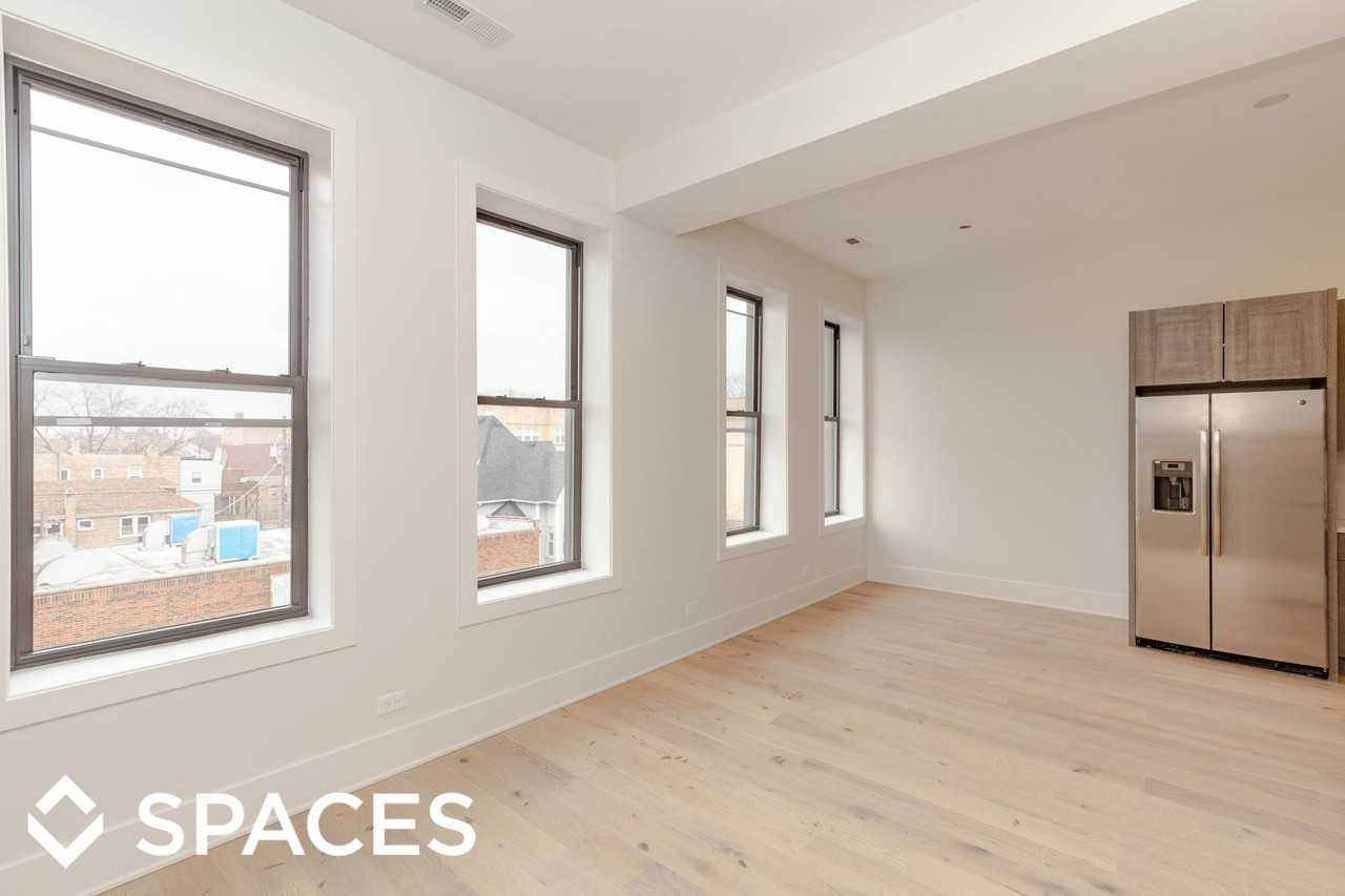 3057 W Diversey Ave - Photo 2 of 15