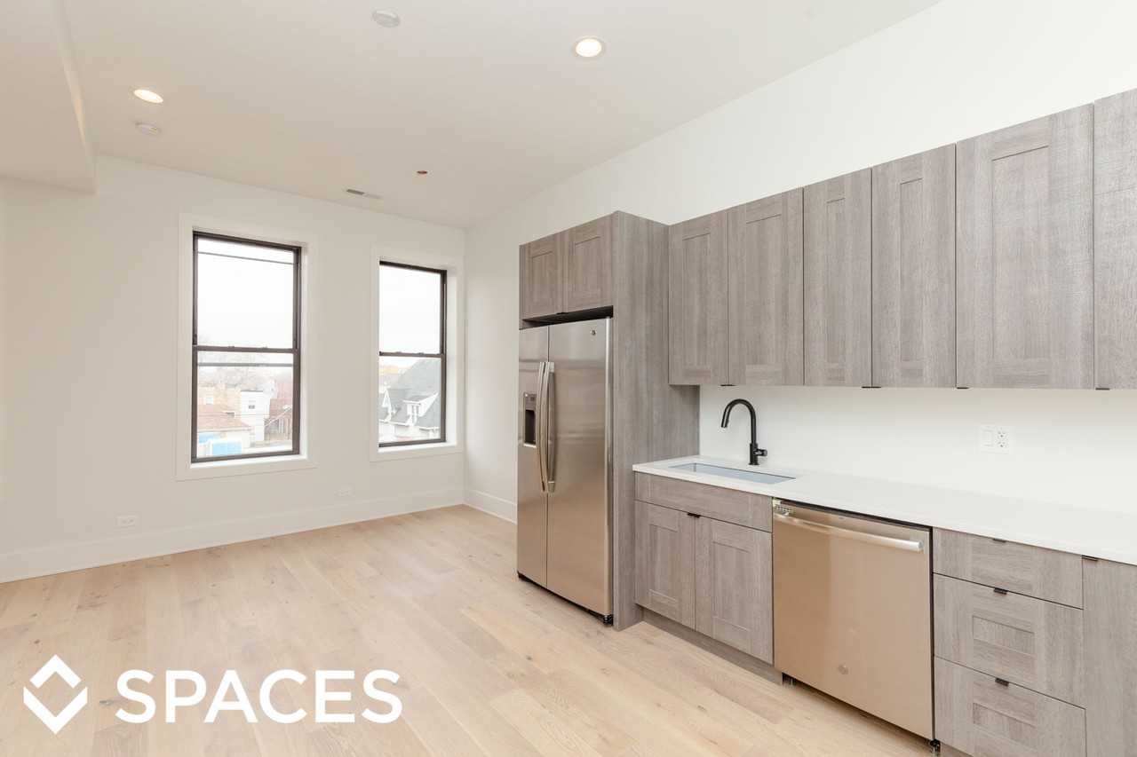 3057 W Diversey Ave - Photo 3 of 15