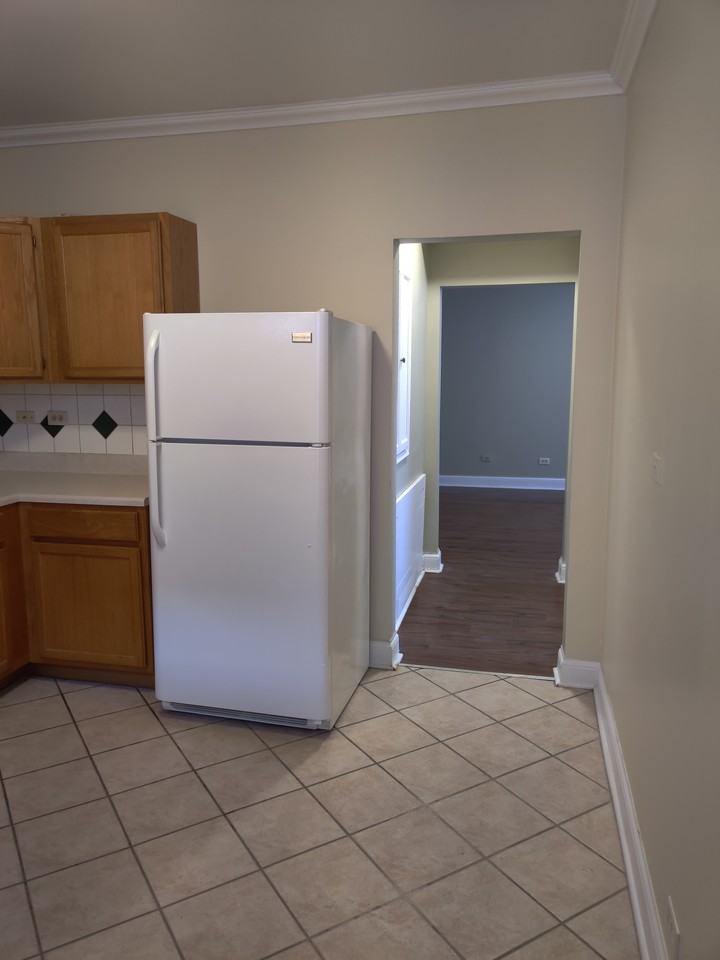 7215 South Yates Boulevard #1 - Photo 6 of 12