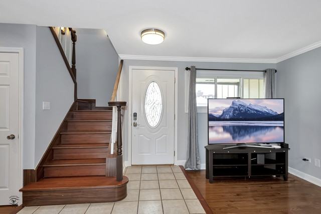 14 Westwood Dr - Photo 2 of 24