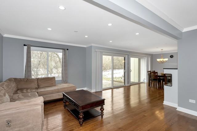 14 Westwood Dr - Photo 3 of 24