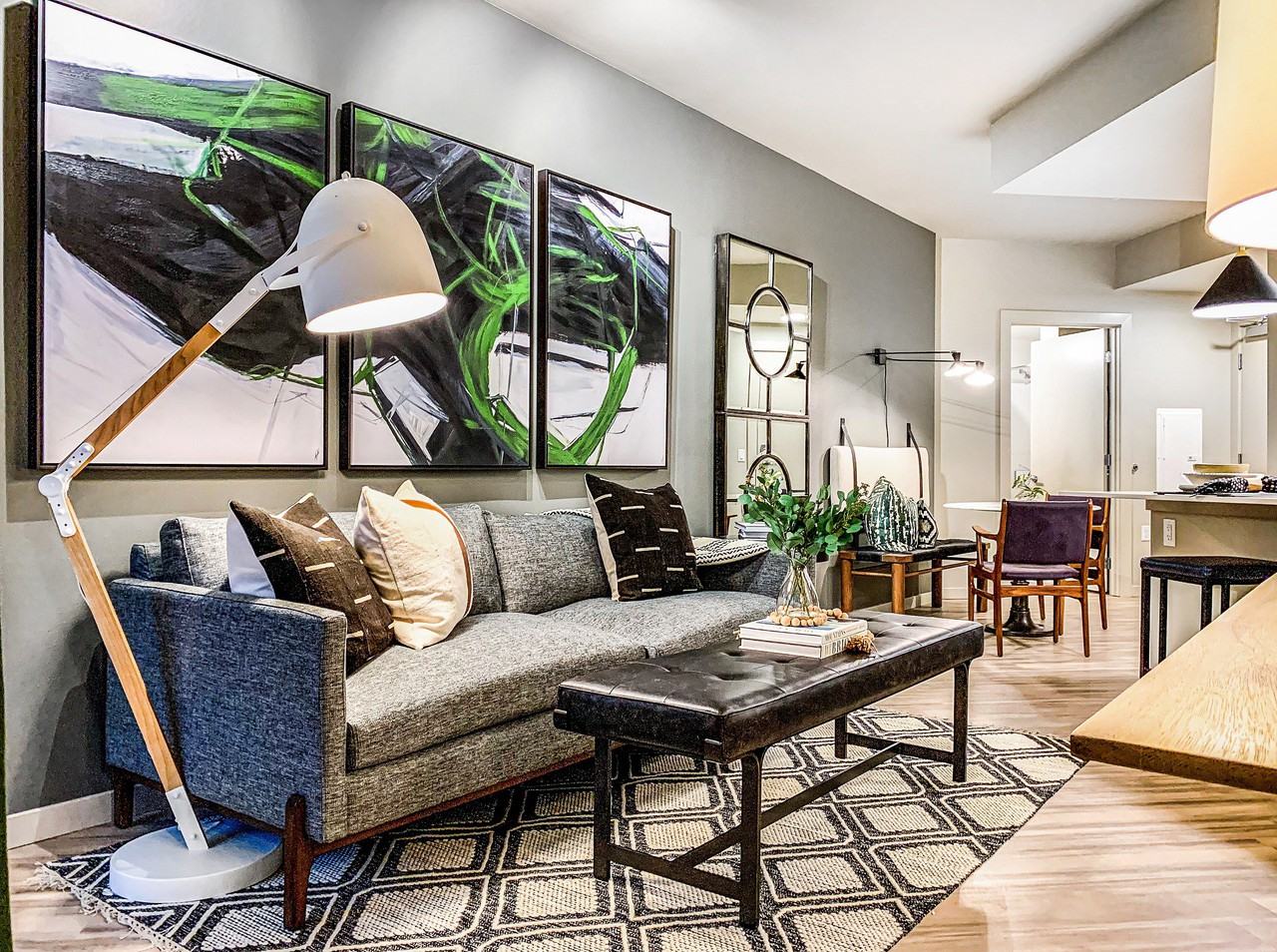 Aura Totem Lake - Photo 3 of 14