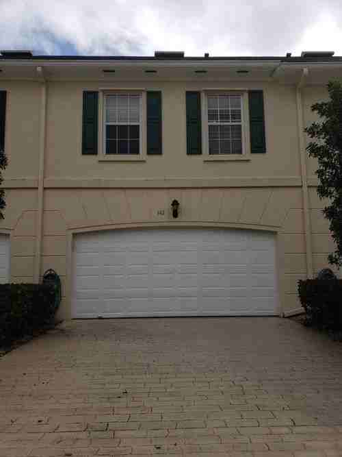 342 Jacaranda Drive - Photo 2 of 7