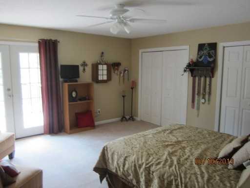 107 Montecello Ct - Photo 3 of 12