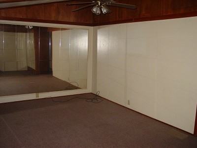 5515 Paloma Ave - Photo 2 of 9