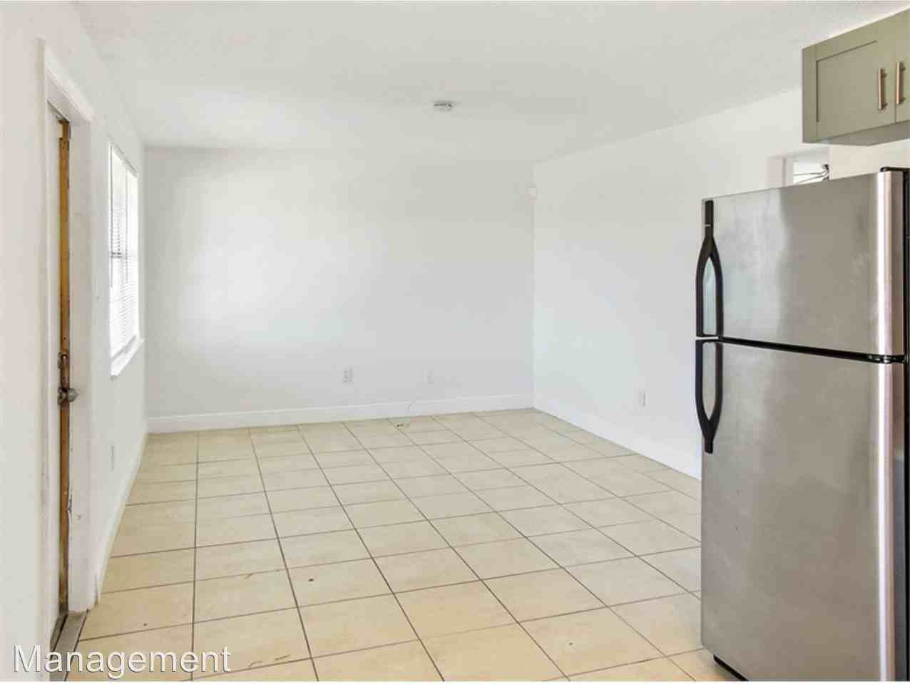 2930 Thomas Street - Photo 3 of 6