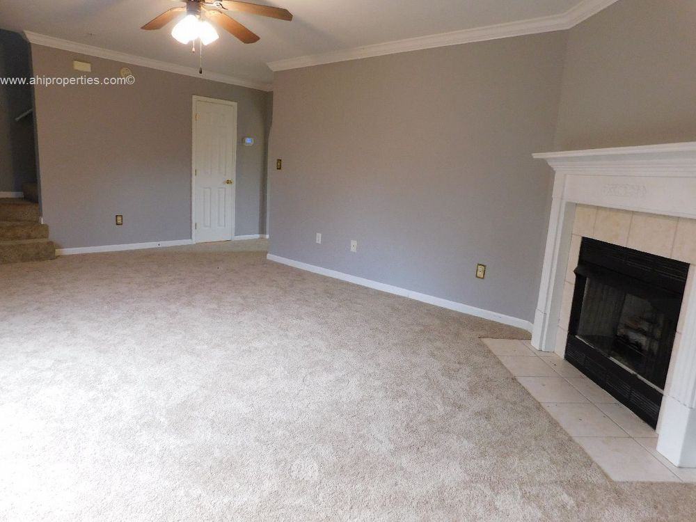 1118 Thompson Road - Photo 2 of 12