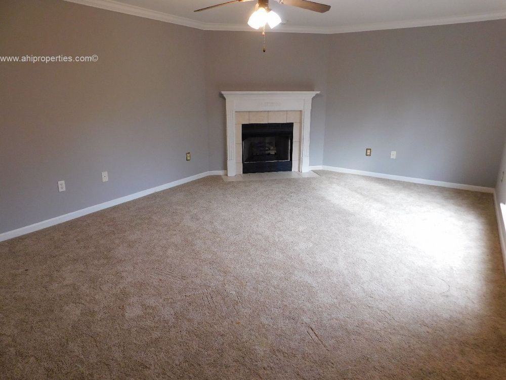 1118 Thompson Road - Photo 3 of 12