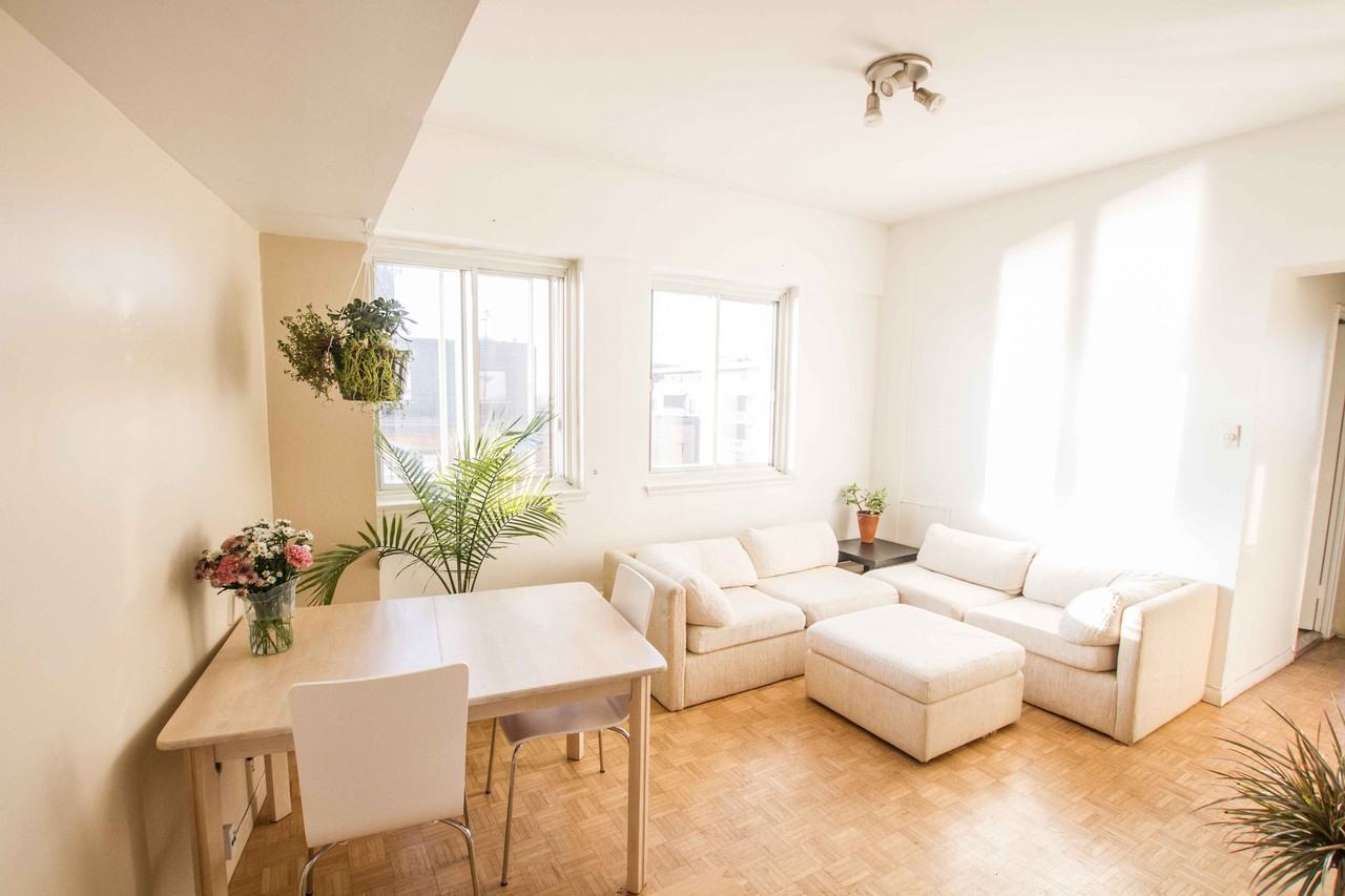 770 Chemin Bord-du-Lac #800 - Photo 2 of 15