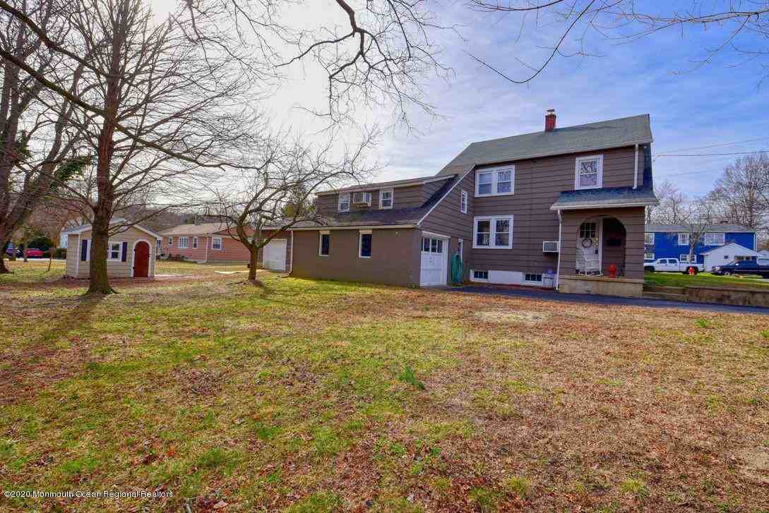 10 Flomar Avenue - Photo 3 of 20