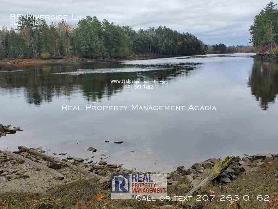 85 Riverside Ln - Photo 3 of 33