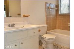 Kings Gate - Photo 2 of 6