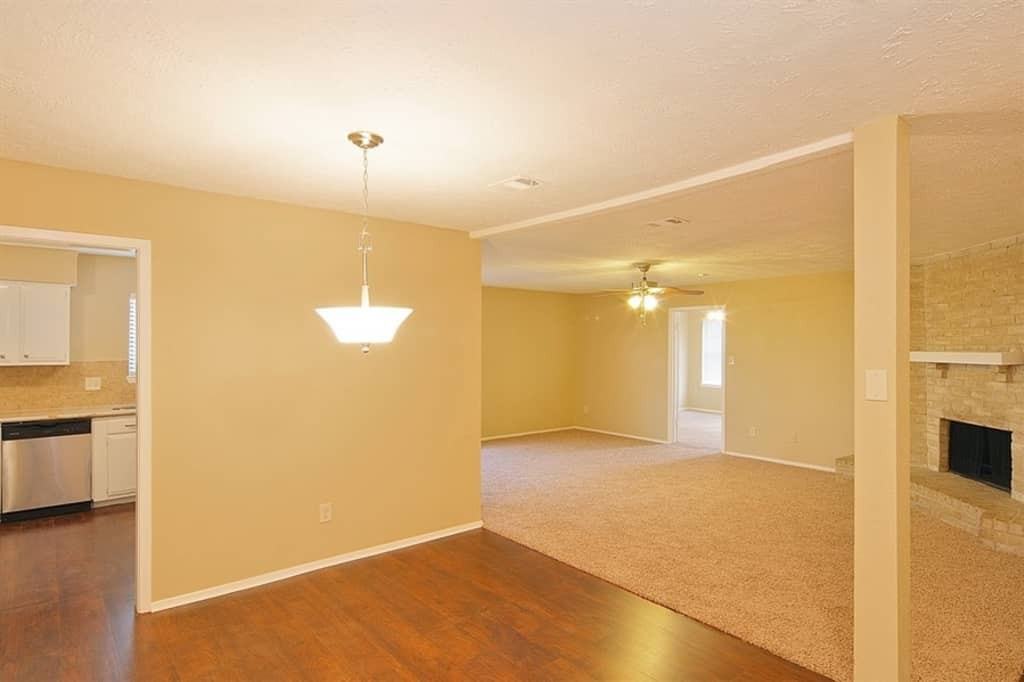 322 Brookdale Dr - Photo 2 of 23